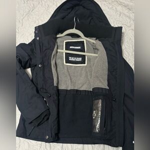 Abercrombie & Fitch All Season Weather Warrior Women's Jacket with Hood